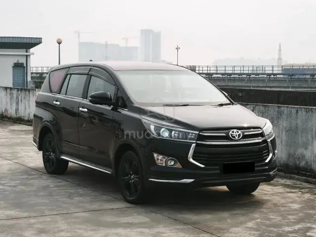 Toyota Innova