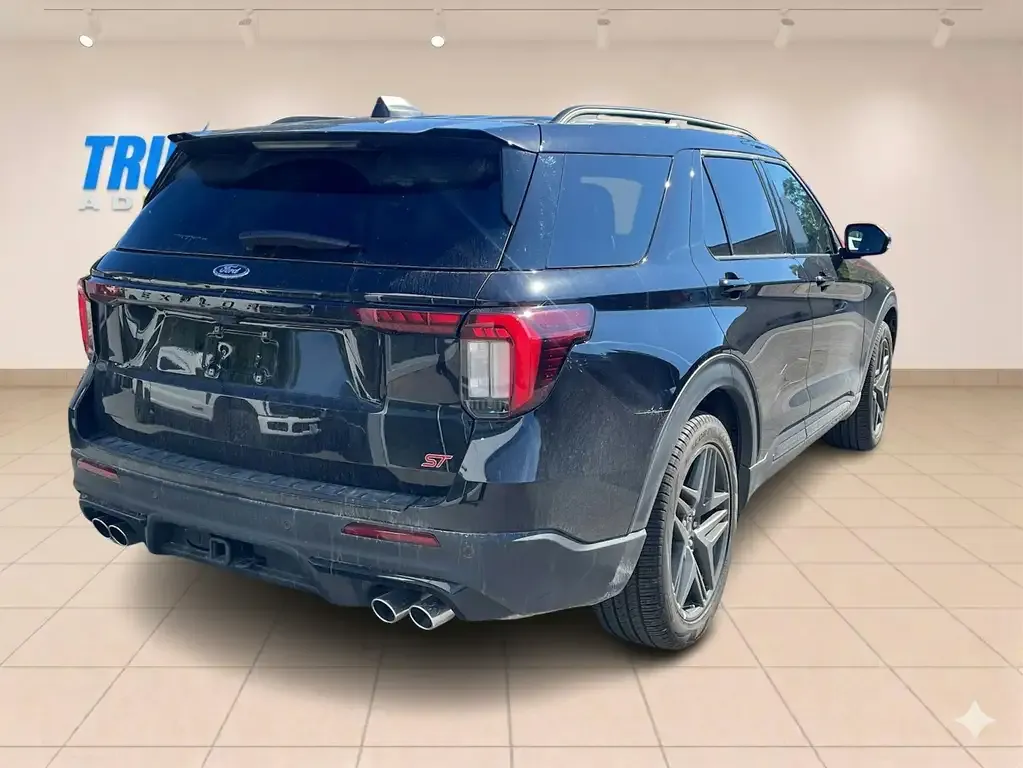 Ford Explorer 2026 photo 5