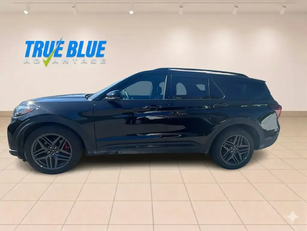 Ford Explorer 2026 photo 2