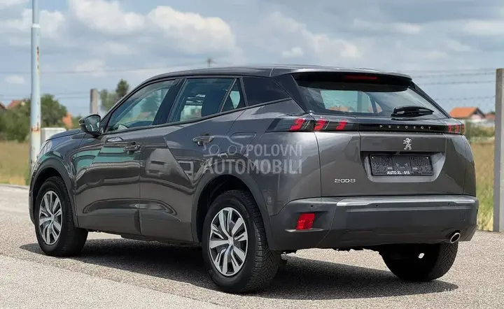 Peugeot 2008 2021 photo 2
