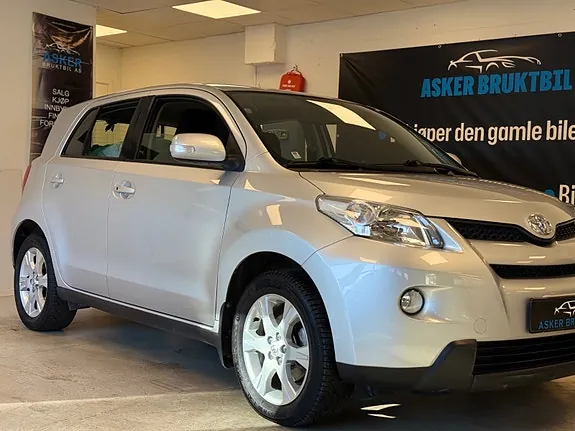 Toyota Urban Cruiser 2009 photo 2