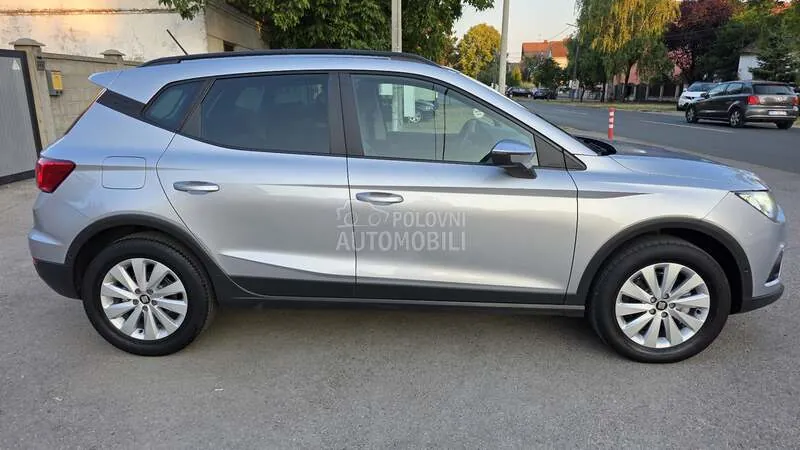 Seat Arona 2020 photo 4
