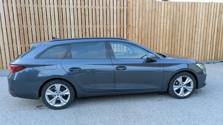 Seat Leon 2022 photo 3