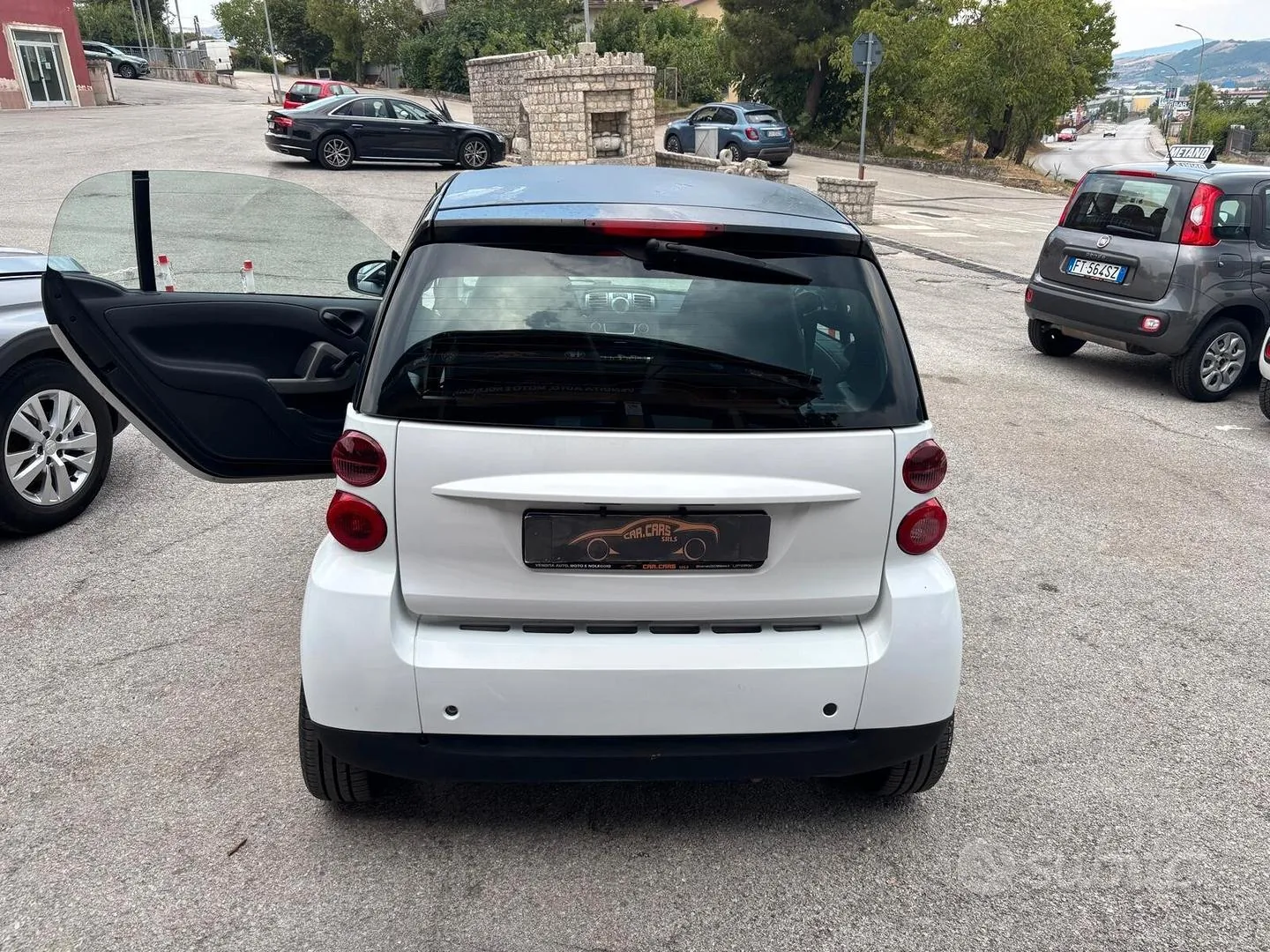 Smart Fortwo 2011 photo 4
