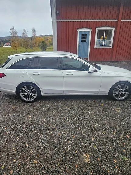 Mercedes-Benz C250 2015 photo 5