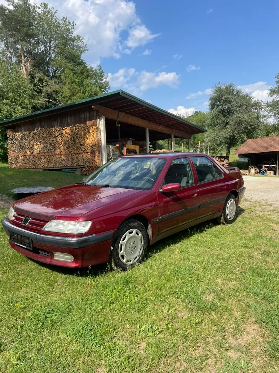 Peugeot 605
