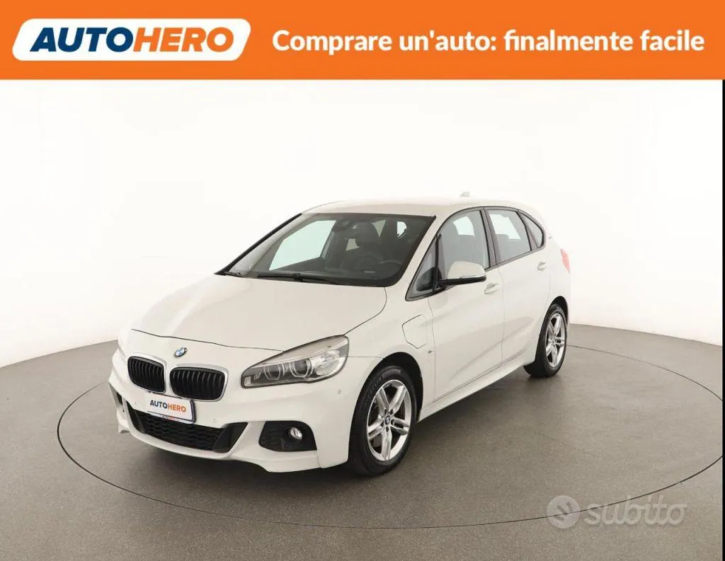 BMW 225