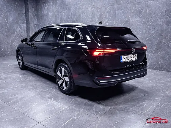 Volkswagen Passat 2025 photo 5