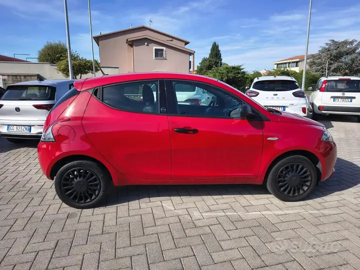 Lancia Ypsilon 2021 photo 4