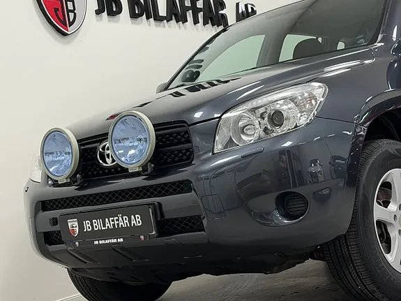 Toyota Rav4 2007 photo 2