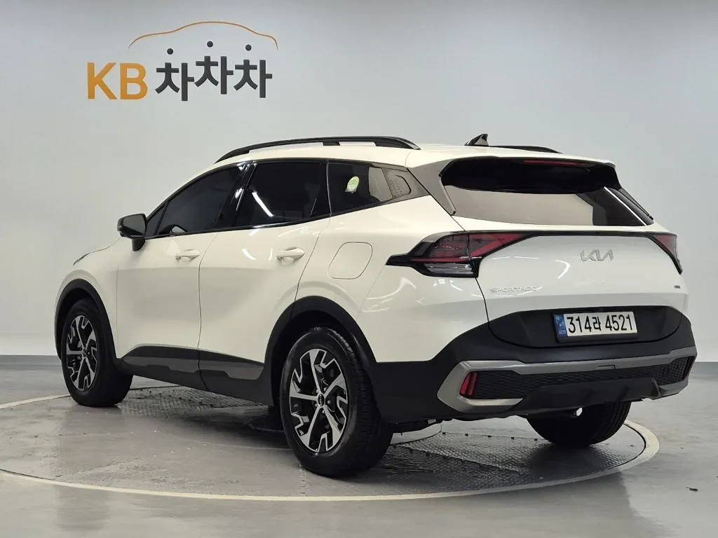 Kia Sportage 2022 photo 2