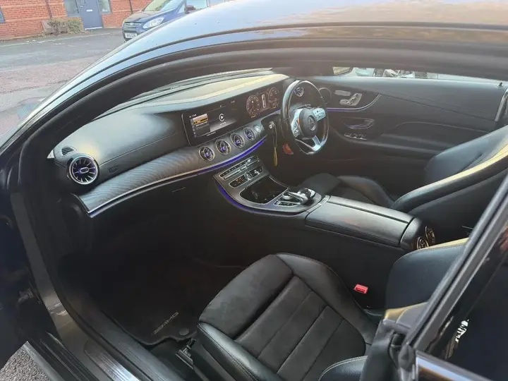 Mercedes-Benz E-Class 2020 photo 5