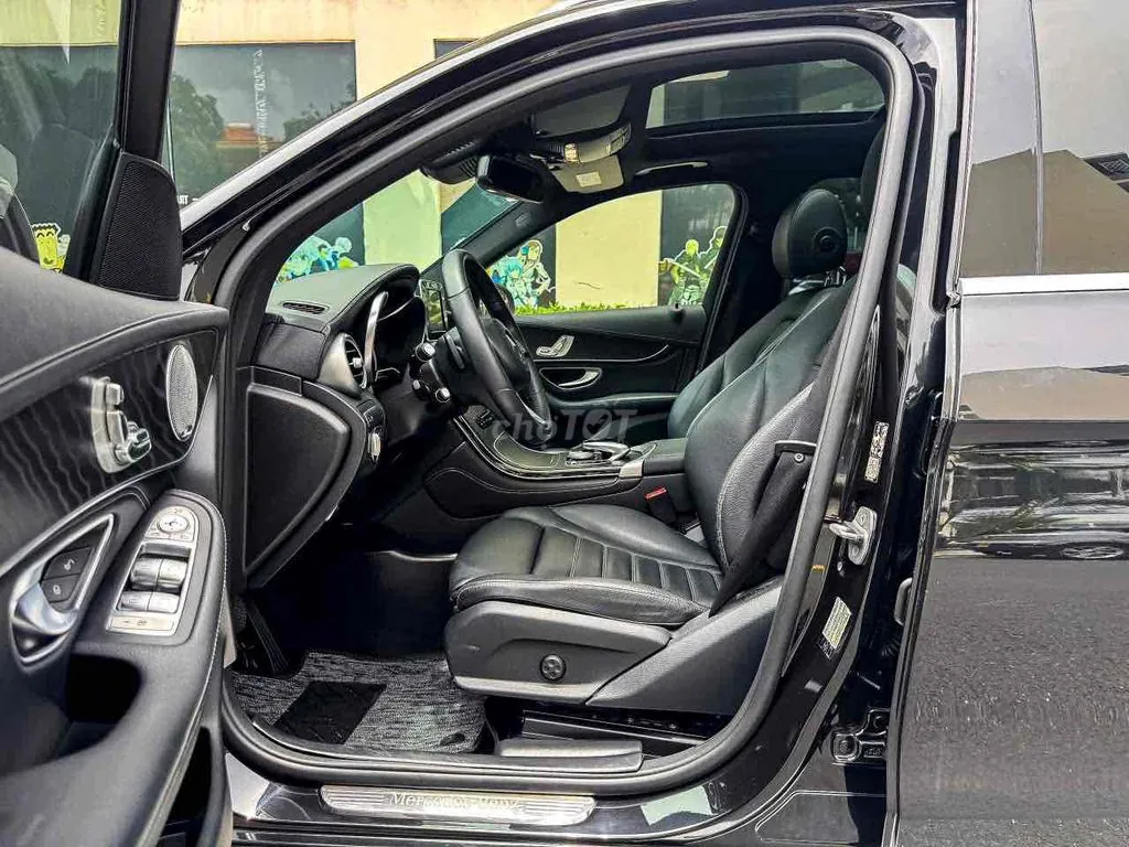 Mercedes-Benz Glc 2019 photo 4