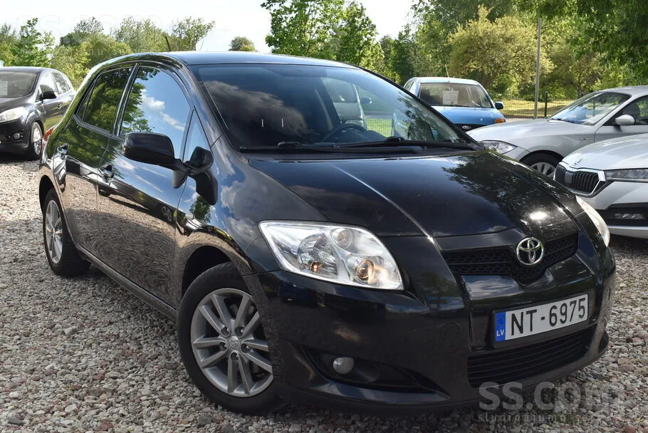 Toyota Auris 2008 photo 4