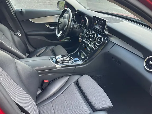 Mercedes-Benz C220 2016 photo 5