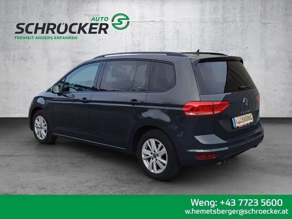 Volkswagen Touran 2022 photo 3