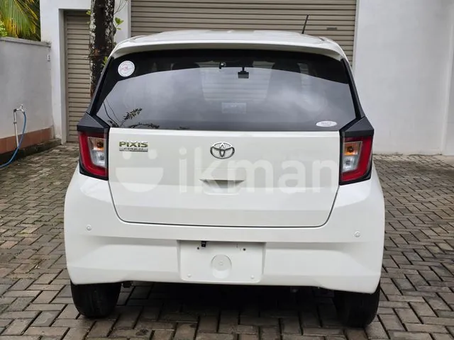 Suzuki Wagon R Fx 2024 photo 2