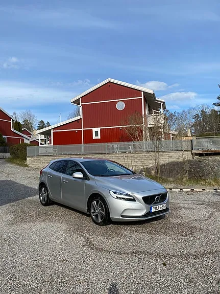 Volvo V40 2018 photo 2