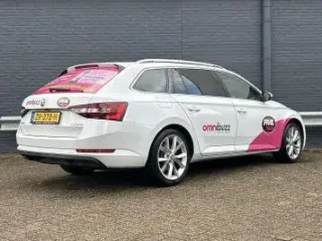 Skoda Superb 2019 photo 2