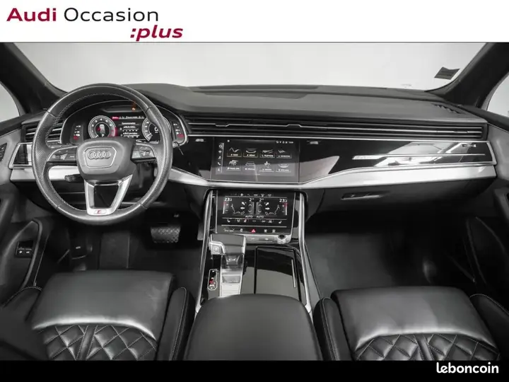 Audi Q7 2021 photo 2