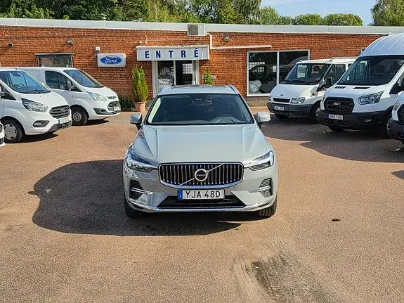 Volvo Xc60 2024 photo 2