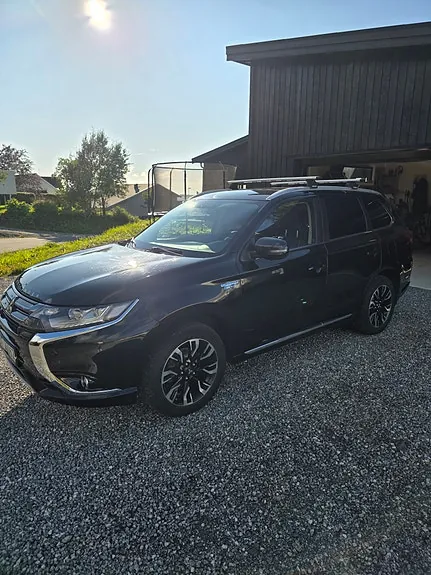Mitsubishi Outlander 2016 photo 3