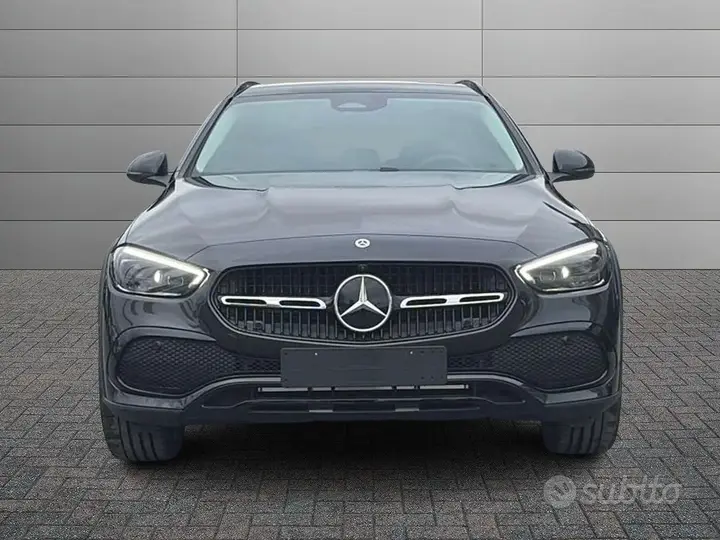 Mercedes-Benz C 220 2022 photo 3