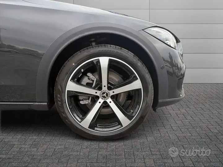 Mercedes-Benz C 220 2022 photo 5