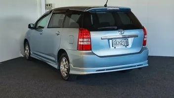 Toyota Wish 2003 photo 5