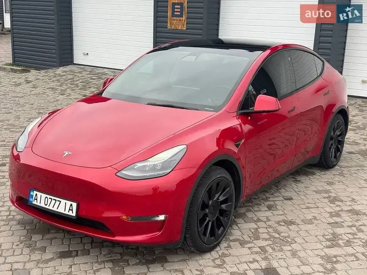 Tesla Model Y