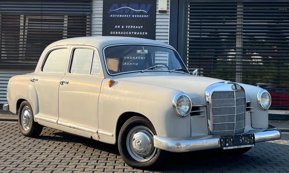 Mercedes-Benz 180D