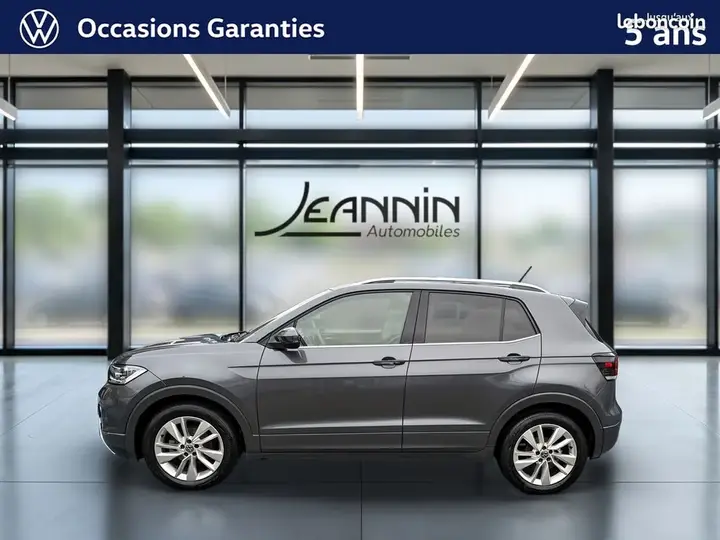 Volkswagen T-Cross 2023 photo 2