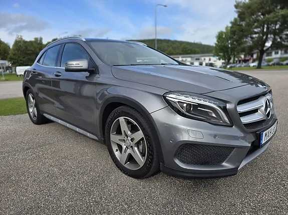 Mercedes-Benz Gla 2016 photo 2
