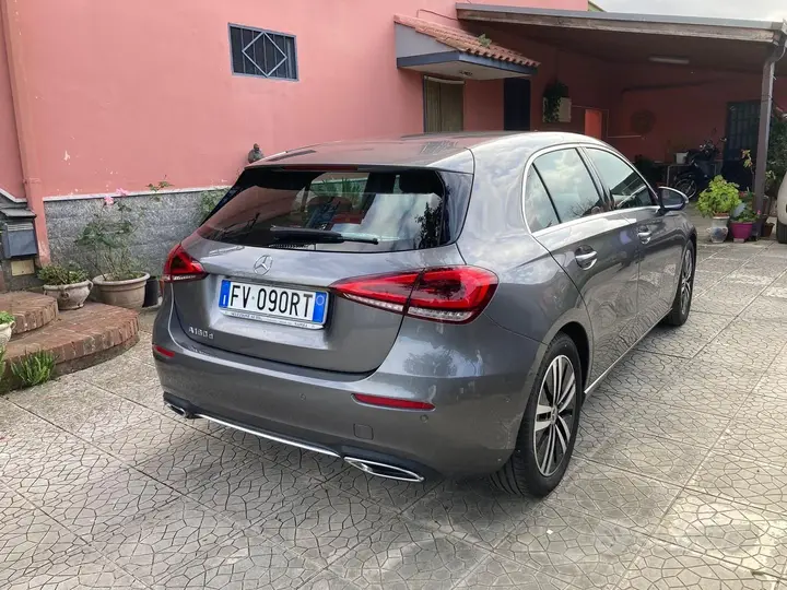 Mercedes-Benz A 180 2019 photo 3