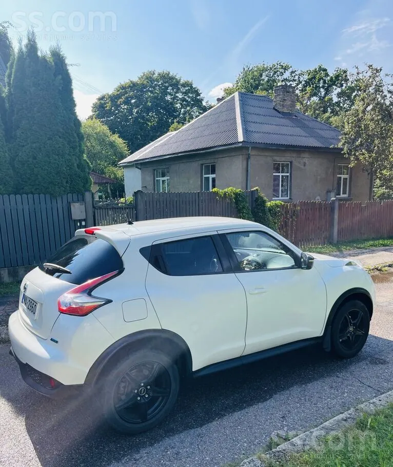 Nissan Juke 2015 photo 5