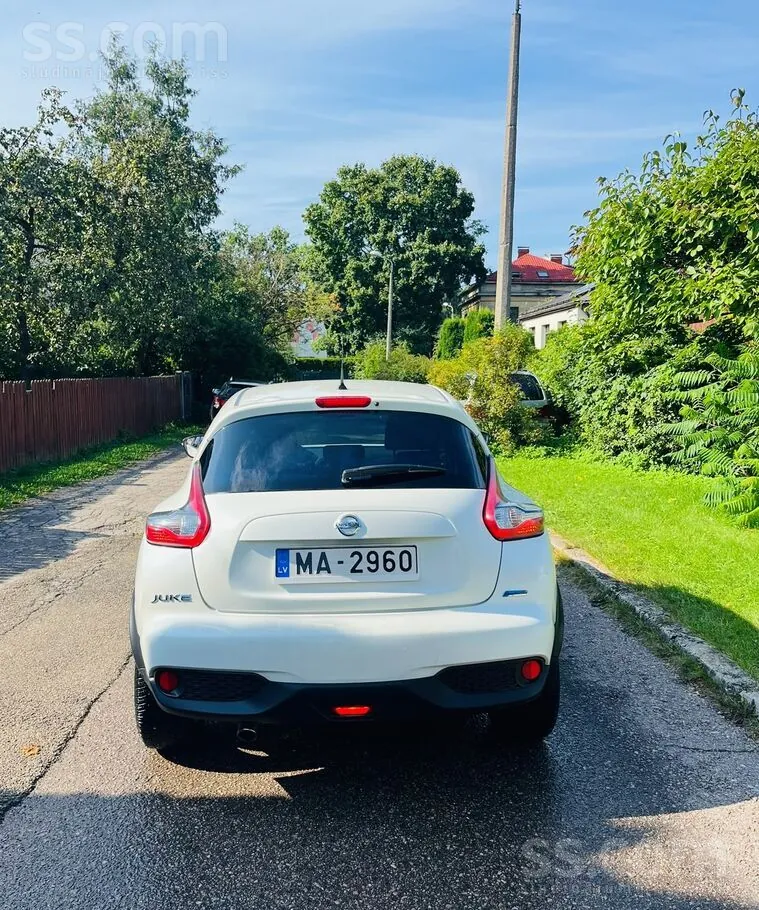 Nissan Juke 2015 photo 4