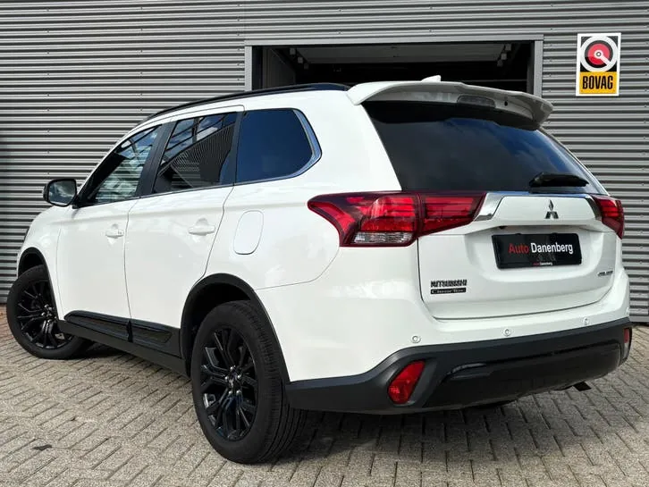 Mitsubishi Outlander 2019 photo 3