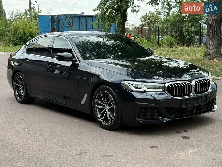 BMW 5 Series 2023 photo 4