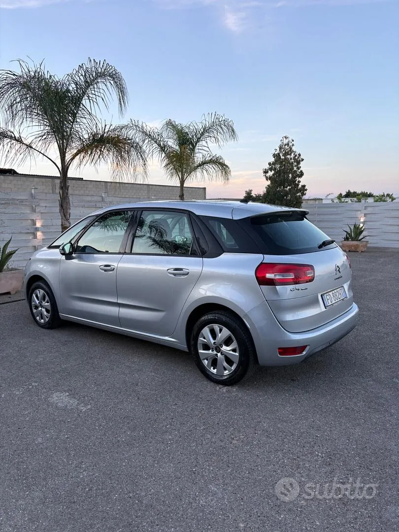 Citroen C4 Picasso 2016 photo 2