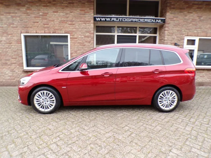 BMW 2 Series Gran Tourer 2015 photo 2