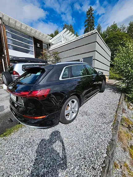 Audi E-Tron 2019 photo 4