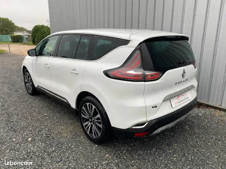 Renault Espace 2016 photo 3