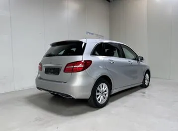 Mercedes-Benz B-Class 2018 photo 3