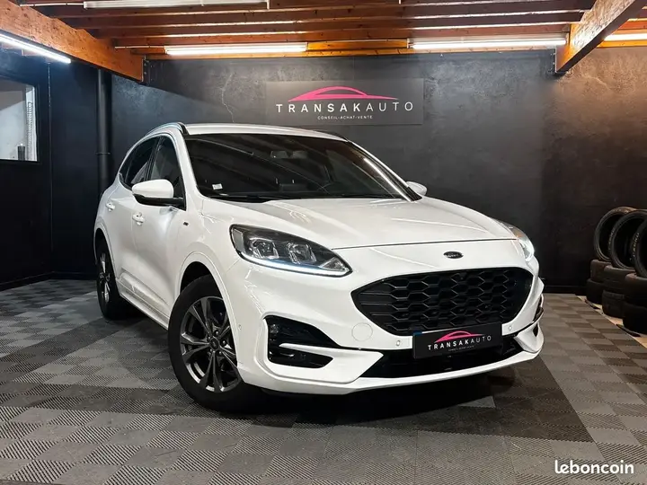 Ford Kuga 2021 photo 2