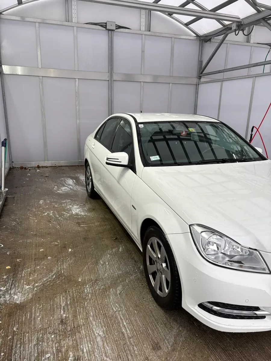 Mercedes-Benz C-Class 2012 photo 3