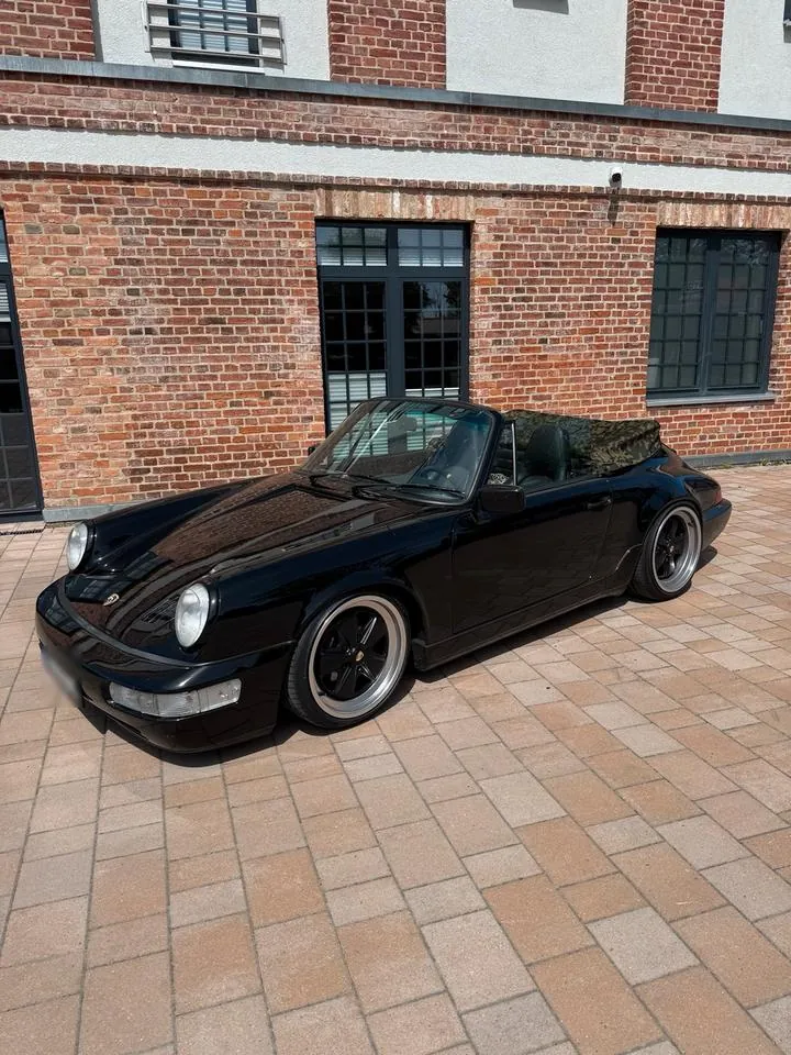 Porsche 964