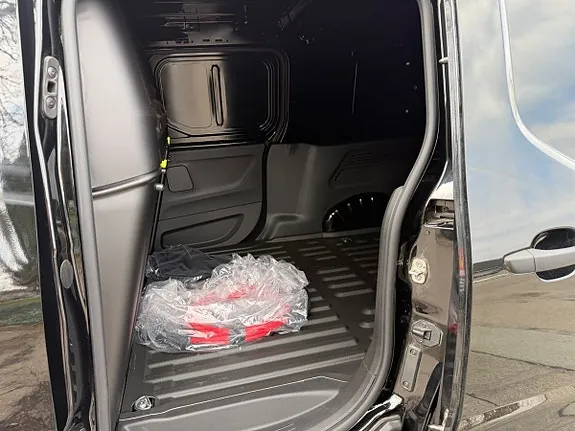 Peugeot Partner Electric 2025 photo 4