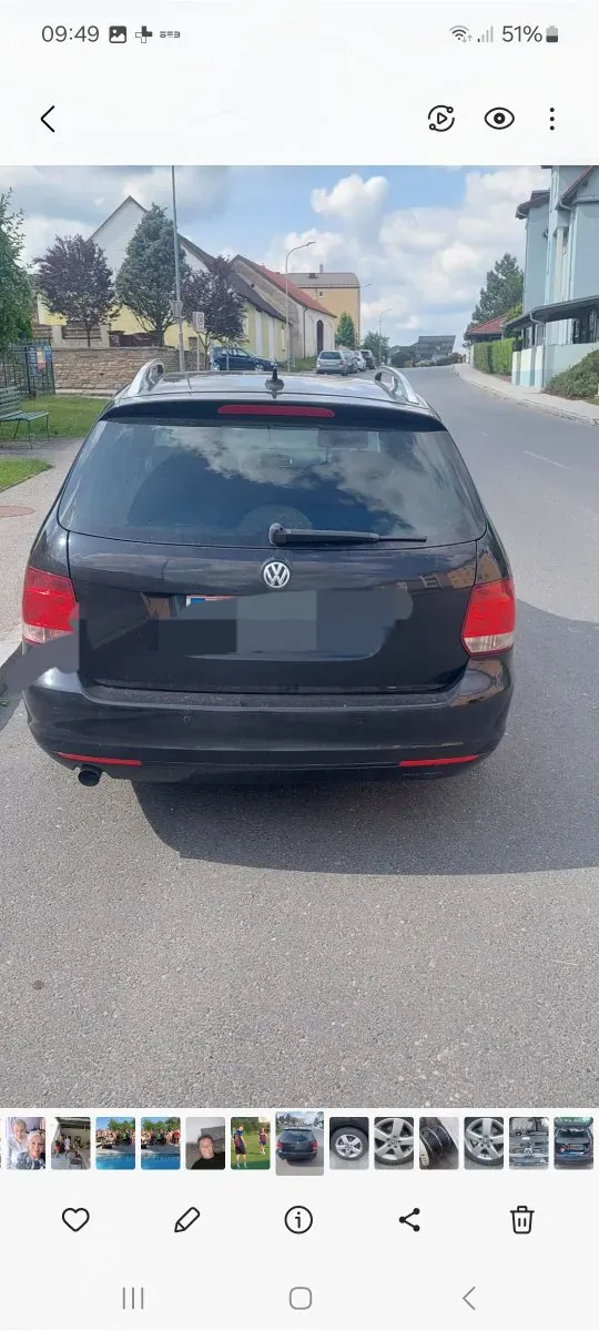 Volkswagen Golf 2011 photo 2