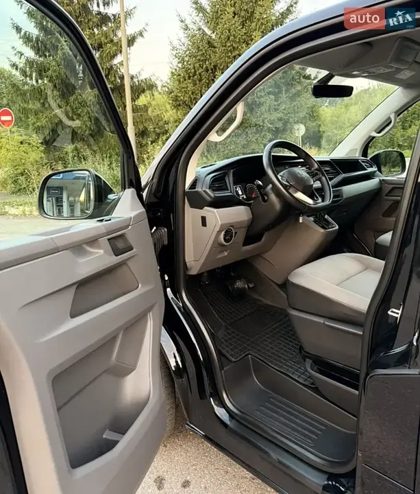 Volkswagen Transporter 2021 photo 5