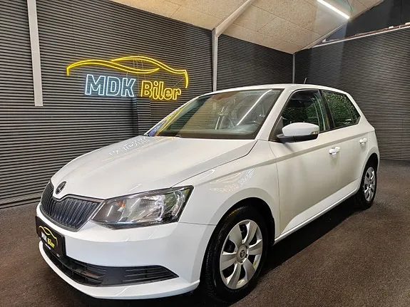 Skoda Fabia 2018 photo 2